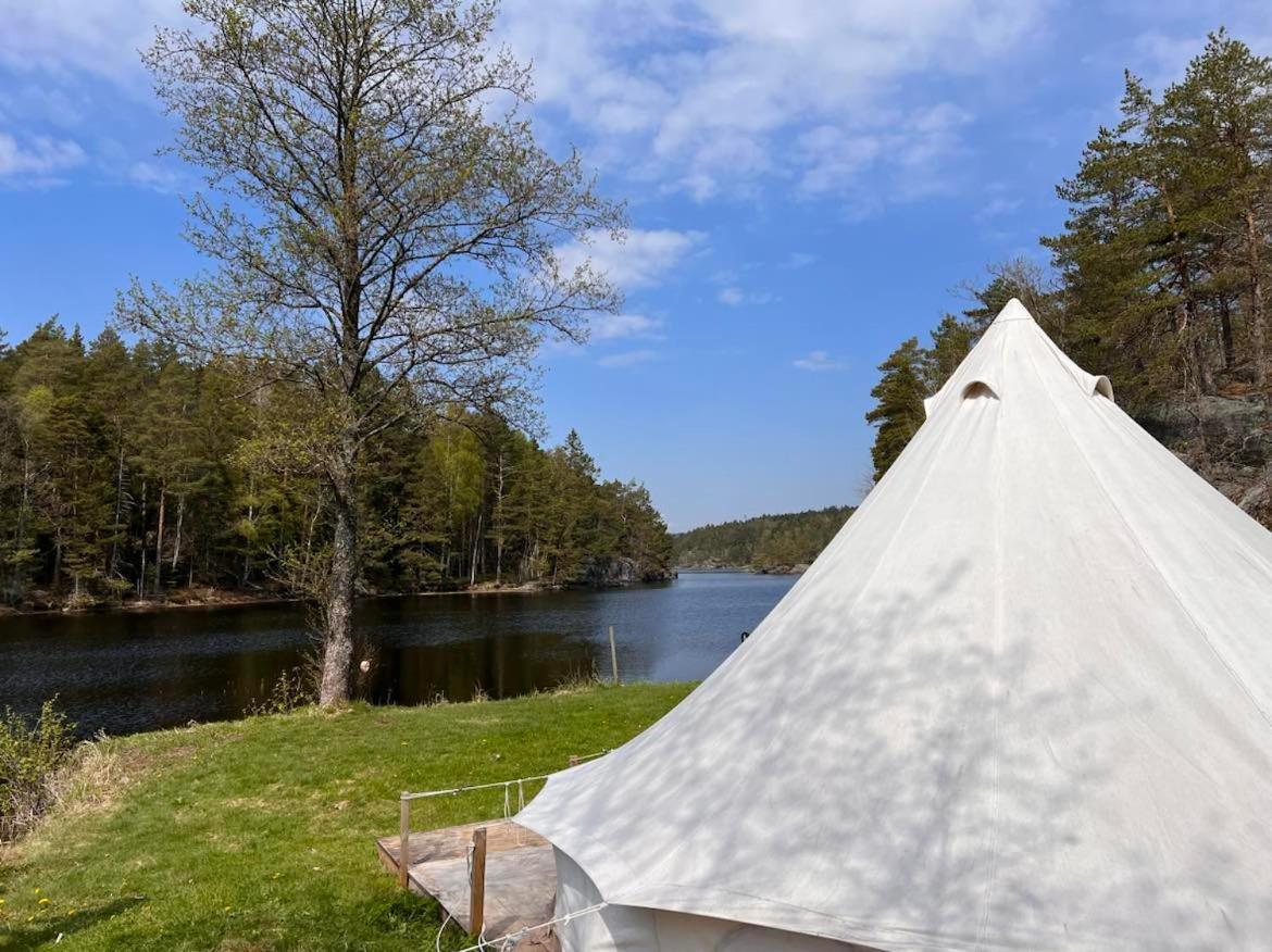Hotel Hommen Gard Glamping Risør Exterior foto
