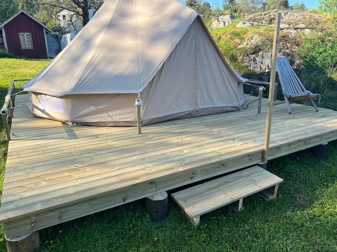 Hotel Hommen Gard Glamping Risør Exterior foto