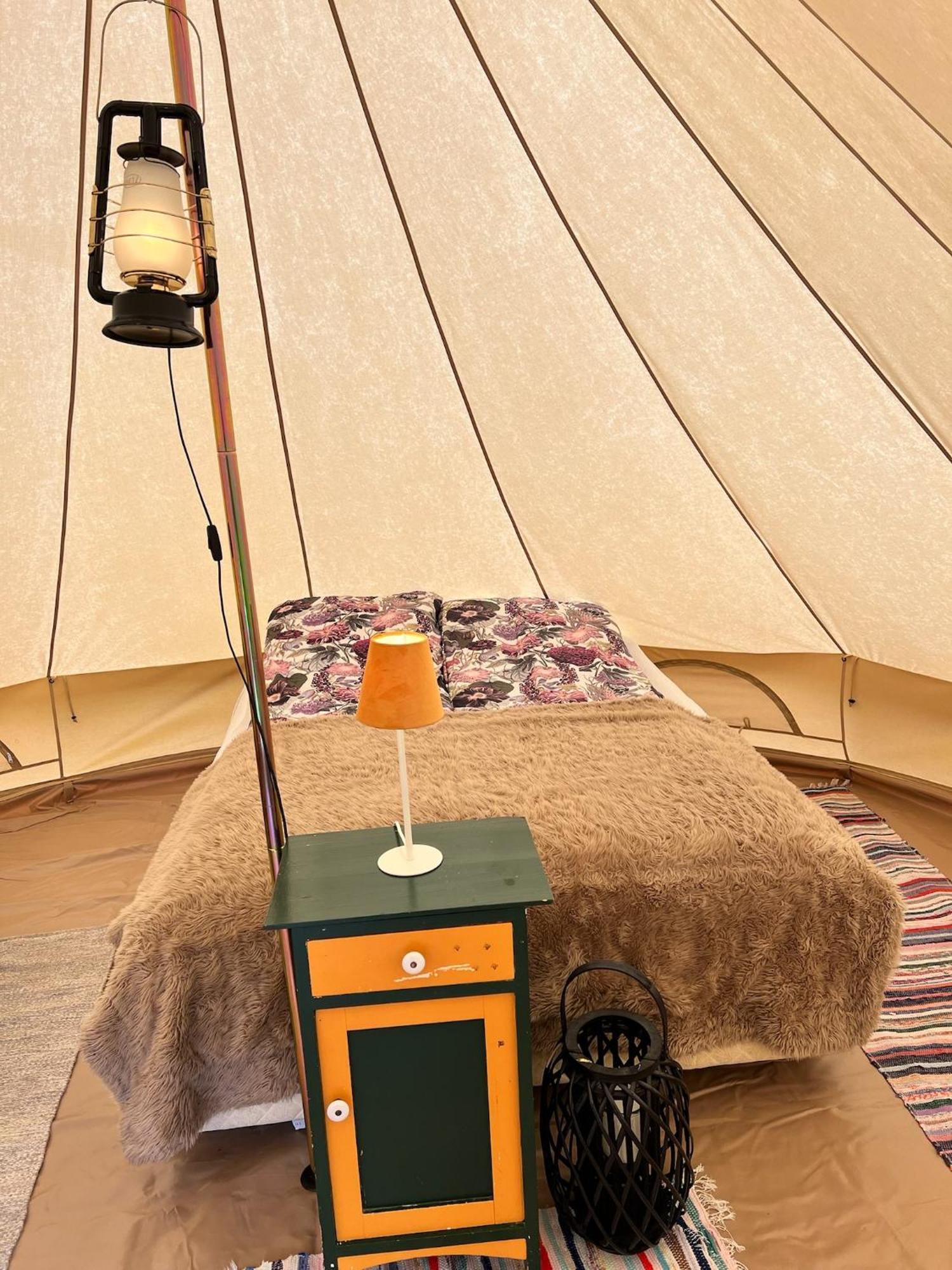Hotel Hommen Gard Glamping Risør Exterior foto